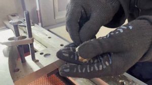 Заправка проволоки на электроэрозионном станке Arta Component HK500