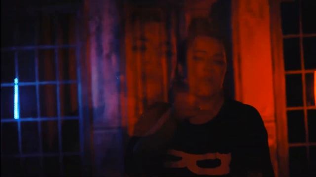 - Zarina  Asiq Olmusam Klip_ смотреть онлайн