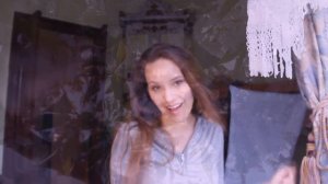 Что ж я опустила глаза