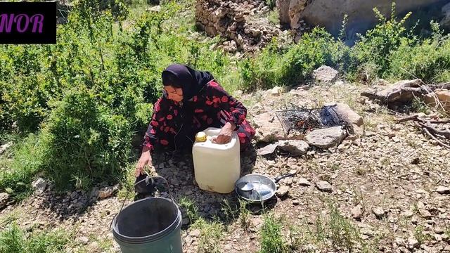 The heavy attack of the second wife with her brothers to punish her husband and take dowry смотреть онлайн