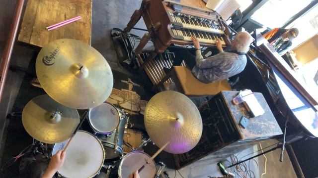 Jimmy Calire Hammond B3 Organ Trio w Thomas McMorran & Adam Clark смотреть онлайн