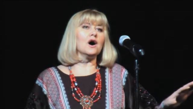 Nataliya Rybka singing Ukrainian Songs