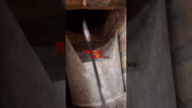Чистим дымоход и пиролизную печь действующую в магазине. ИНСТРУМЕНТЫ•ДЫМОХОДЫ•ПЕЧИ в наличии #печь
