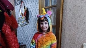 Зарядка для ребят на канале Лиза и Миша.