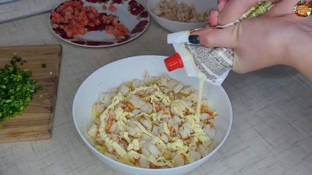Невероятный Салат ЦАРСКИЙ! Слоёный салат с КРАСНОЙ рыбой КРЕВЕТКАМИ и ИКРОЙ!