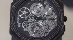 Часы Bulgari Octo Finissimo Tourbillon с корпусом из карбона