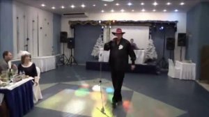 Тамадея 2012 - Начало первого банкета. Поет Михалыч..mpg