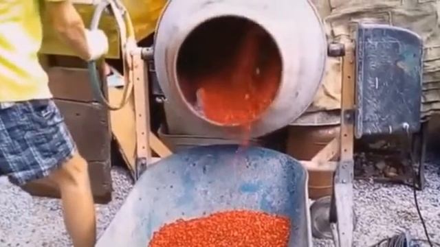 Декоративный цветной щебень. цветная крошка. Как покрасить щебень. Краска для щебня Color-bol54 смотреть онлайн