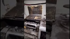 Продаем станок правильно отрезной полуавтомат для рихтовки выпрямления проволоки из бухты 2,5 мм