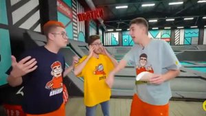 прятки от охраны в батутной арене! 2 часть