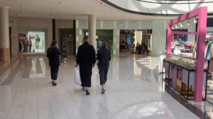 Прогулка по Москве, Павелецкая Плаза, Торговый Подземный Центр с Брендовыми Товарами и Продукцией