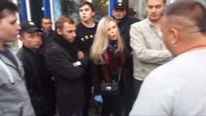 Хрюши против - беззаконие на Москворецком рынке