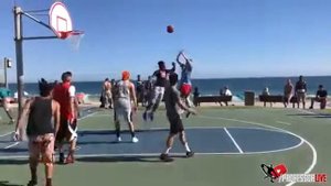 Крутые финты в баскетболе 🖒🖒🖒