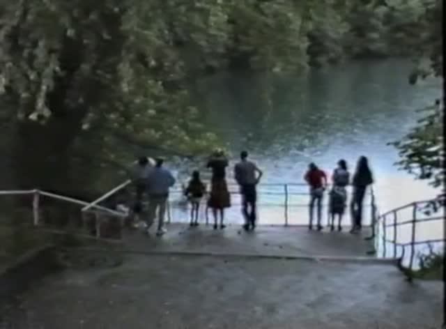 Ты не плачь 1988 г смотреть онлайн