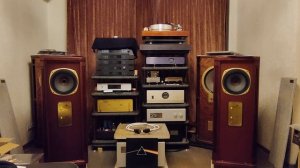 Pink Floyd DSOTM Money - Tannoy Kensington Audio Research VT130 Pro-Ject Signature 12 Ortofon SPU