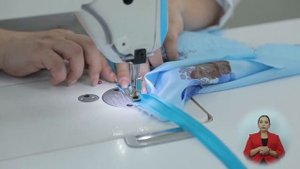 4 Обработка выреза горловины и проймы нарядного детского платья 1