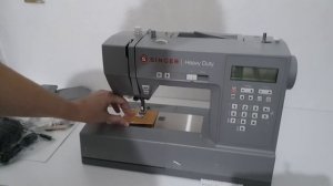 Unboxing máquina de costura portátil singer heavy duty 6705