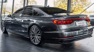 Audi A8 S 2025 года — обзор интерьера и экстерьера.