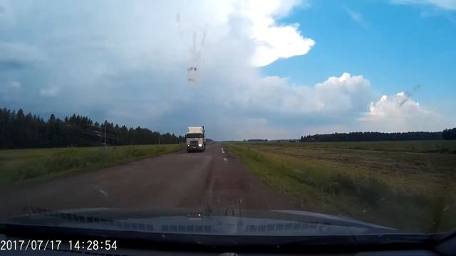 2017.07.18 Участок плохого асфальта между Бураево и Дюртюлями
