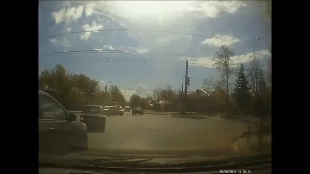 Пешеходов надо любить смотреть онлайн