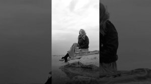 Этот ветер-ничего хорошего - Эли Мэлви (Не до любви) Клип черно- белый