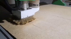 Раскрой лекала из ДВП на фрезерном станке с ЧПУ