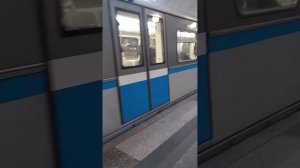 Редкие поезда на станции Библиотека имени Ленина