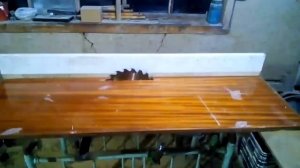 Деревообробний станок мдс 105 з регулювальним розпилювальним столом