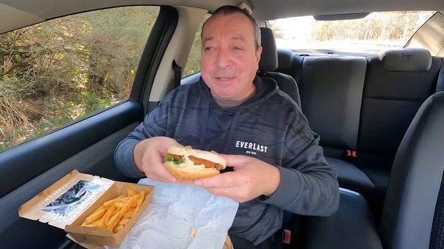 Ampol Servo Southern Fried Chicken Burger Combo смотреть онлайн