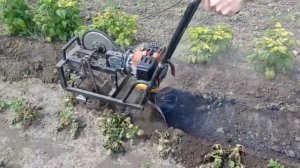 ОКУЧНИК С ДВИГАТЕЛЕМ ОТ ТРИММЕРА В РАБОТЕ.