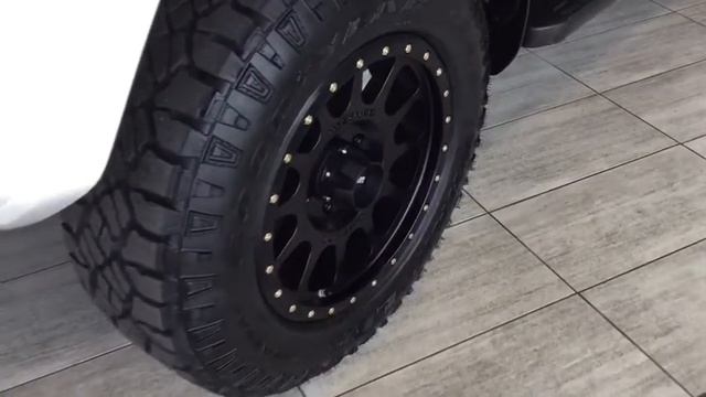 Custom 2018 Toyota 4Runner TRD Offroad | Toyota Northwest Edmonton | 84R0387 смотреть онлайн