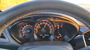 Разгон до 200 км/ч на Lada Vesta