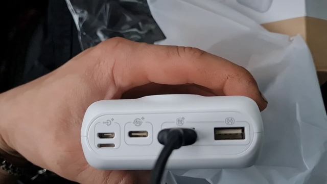 Повербанк ROMOSS 30.000 смотреть онлайн