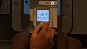 Carel: th-Tune Thermostat time band setting