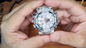 CASIO G-SHOCK GM-110SCM-1ADR