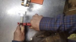 Устойчивая подставки для паяльника пластиковых труб своими руками.