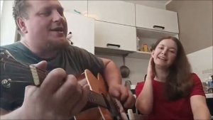 Песня про муравья. Наш семейный любимый  хит под гитару.