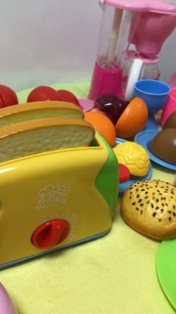 Playing bread toaster toy #asmr #shorts #satisfying #trending #viral