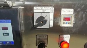 Двухкамерный вакуумный упаковщик DZD 680:2SD с функцией газации (ООО "Владфризинг")