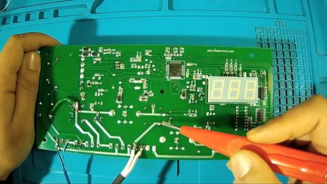 3 TAMİRCİNİN YAPAMADIĞI KARTI ÖLÇÜ ALETİ KULLANMADAN TAMİR ETTİK! смотреть онлайн