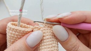 ЛУЧШЕГО СПОСОБА Я ЕЩЕ НЕ ВИДЕЛА: Как соединить ножки в процессе вязания.