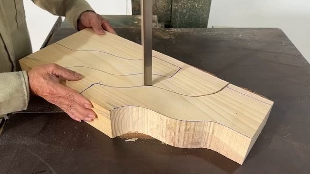 Smart Wood Recycling Project // From Ugly logs To Creating Beautiful 3D Effect Dining Tables смотреть онлайн