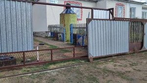 Монастырская решетка. на откатных воротах