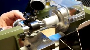 Proxxon FD150/E 11: Speckstein schlichten