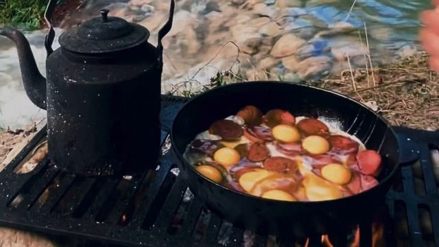 Завтрак в лесу