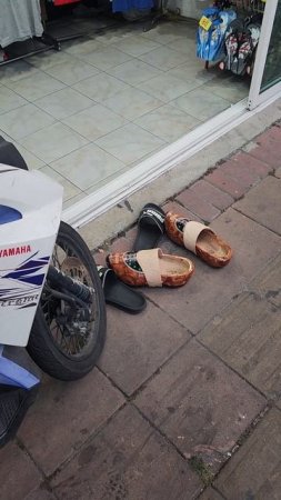 Мне бы такие туфельки!🌴 🍕 🍌 🥥 🍍