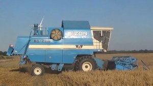 Dostojny kombajn z Płocka Bizon BS Z110 Rarytas