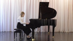 Э. Лекуона "Мазурка-глиссандо" Возгова Анна 7 кл.