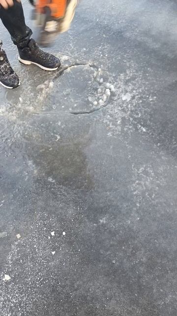 Лёд. лёд юмор 2024 зима