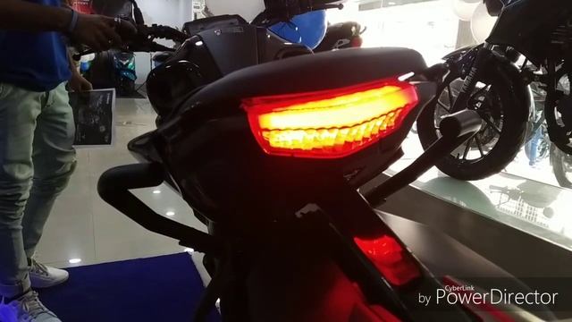 Yamaha MT 15  150 cc First jamshedpur / Bistupur showroom / Yamaha MT 15/ full walkaround / j.s.r 👍